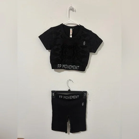 New free people Movement Run the Distance set - Womens size XS / S - Picture 2 of 6